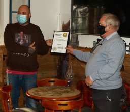 Presentation to the Hip and Pistol, Ilfracombe as North Devon's Cider Pub of the Year winner for 2020.