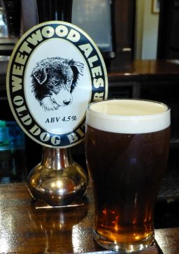 Weetwood Old Dog
Farmers Arms
Kelsall
2014 - 06 - 21