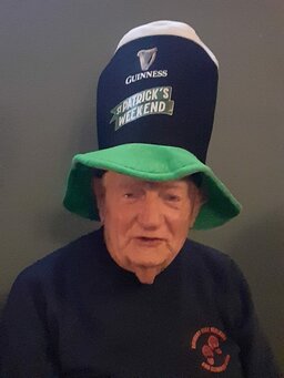 Dave Cockran with hat