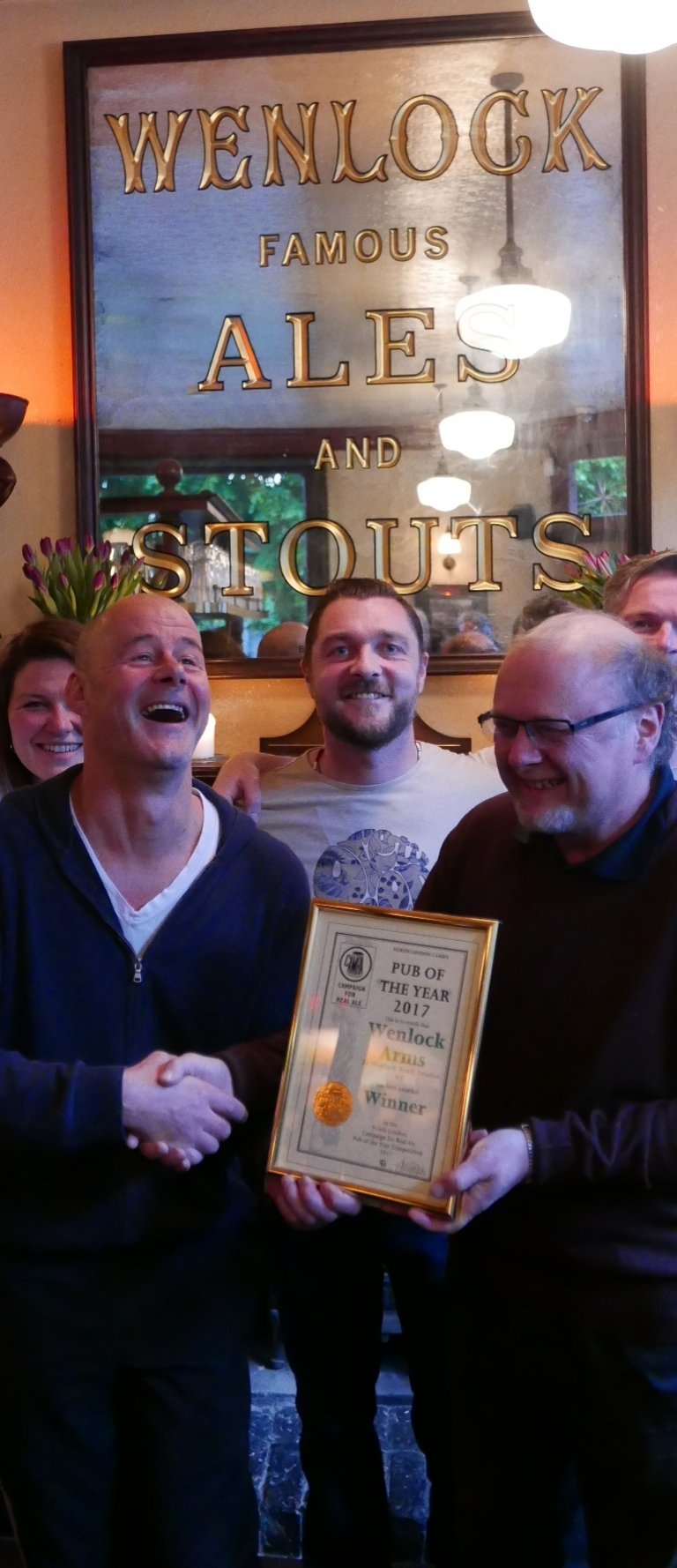 Marcus Grant (left) receives the 2017 Pub of the Year Award from Steve Barnes, past licensee and winner himself when he co-owned the pub.