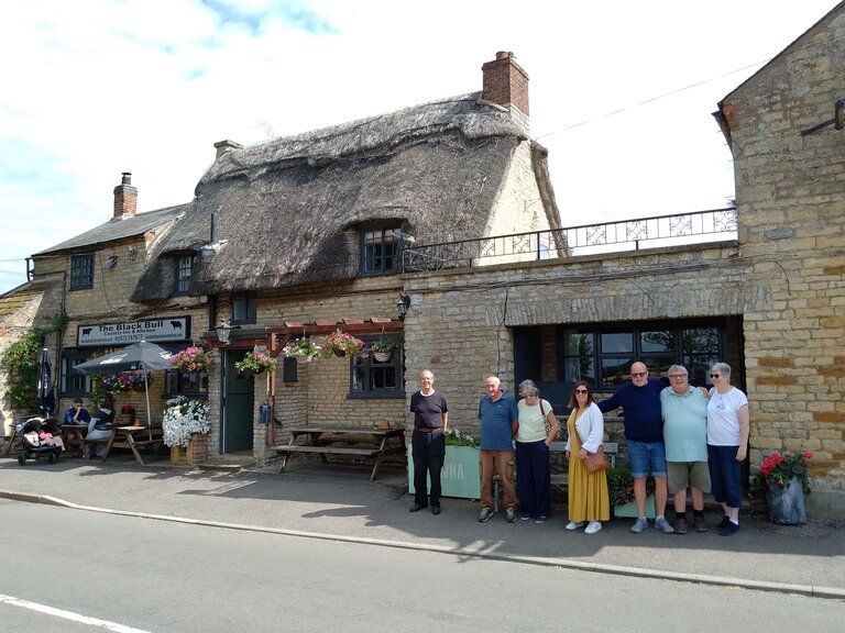 Black Bull, Market Overton