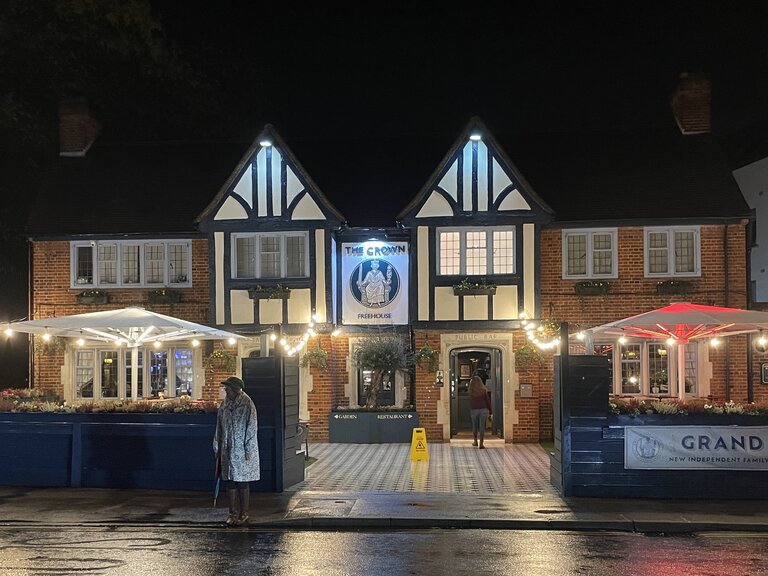 Front of Town Pub Egham 13-11-2025