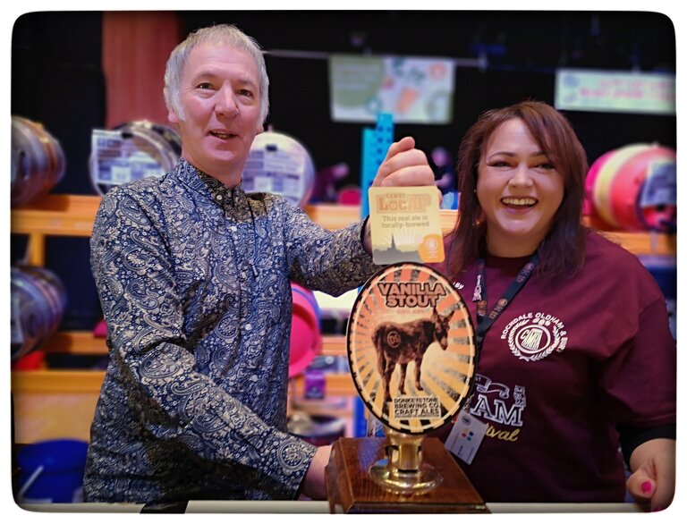 Pouring a pint at Oldham Beer & Cider Festival April 2019