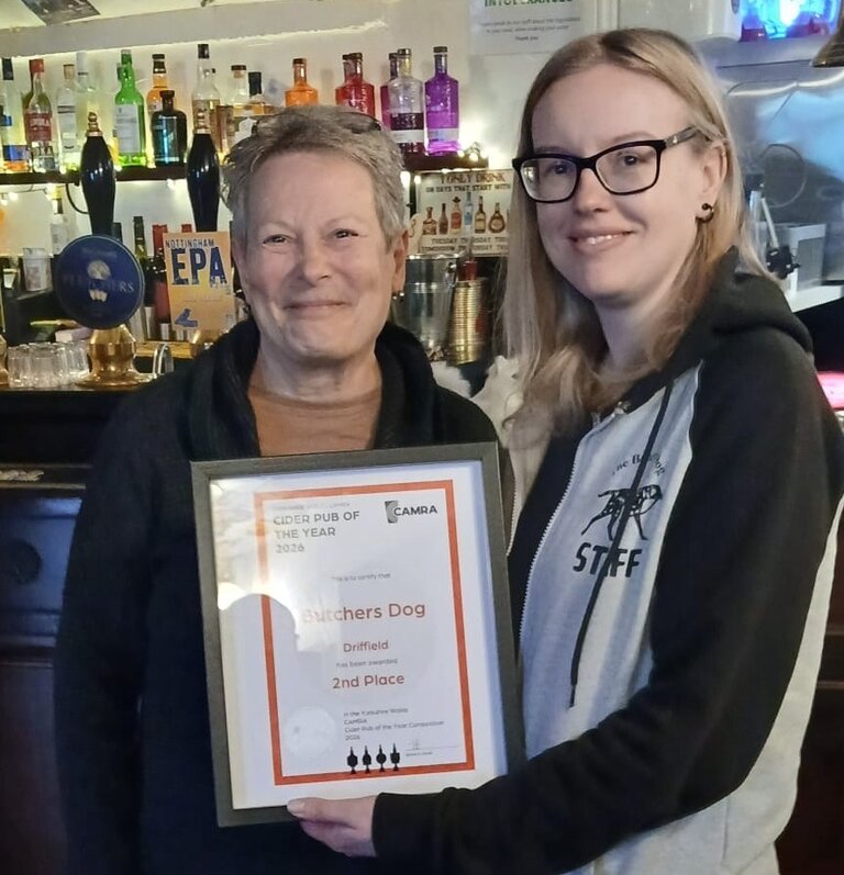 Presentation from Jonquil Beynon (YW CAMRA Chair) to landlady Nat Waudby.