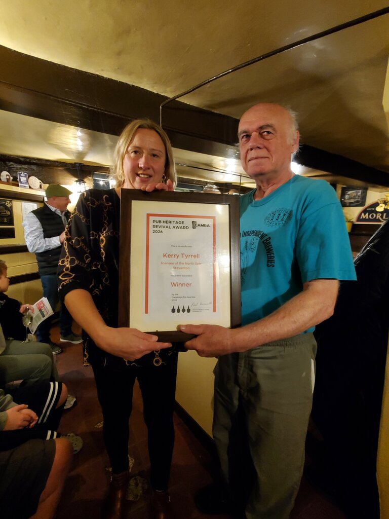Last night, the branch was delighted to be in attendance for the presentation of the Heritage Pubs award to Kerry, landlady at the North Star in Steventon, by Paul Ainsworth from CAMRA HQ.
If you haven't visited the North Star since it's reopening, it's well worth a visit. Last night, the branch was delighted to be in attendance for the presentation of the Heritage Pubs award to Kerry, landlady at the North Star in Steventon, by Paul Ainsworth from CAMRA HQ.
If you haven't visited the North Star since it's reopening, it's well worth a visit.